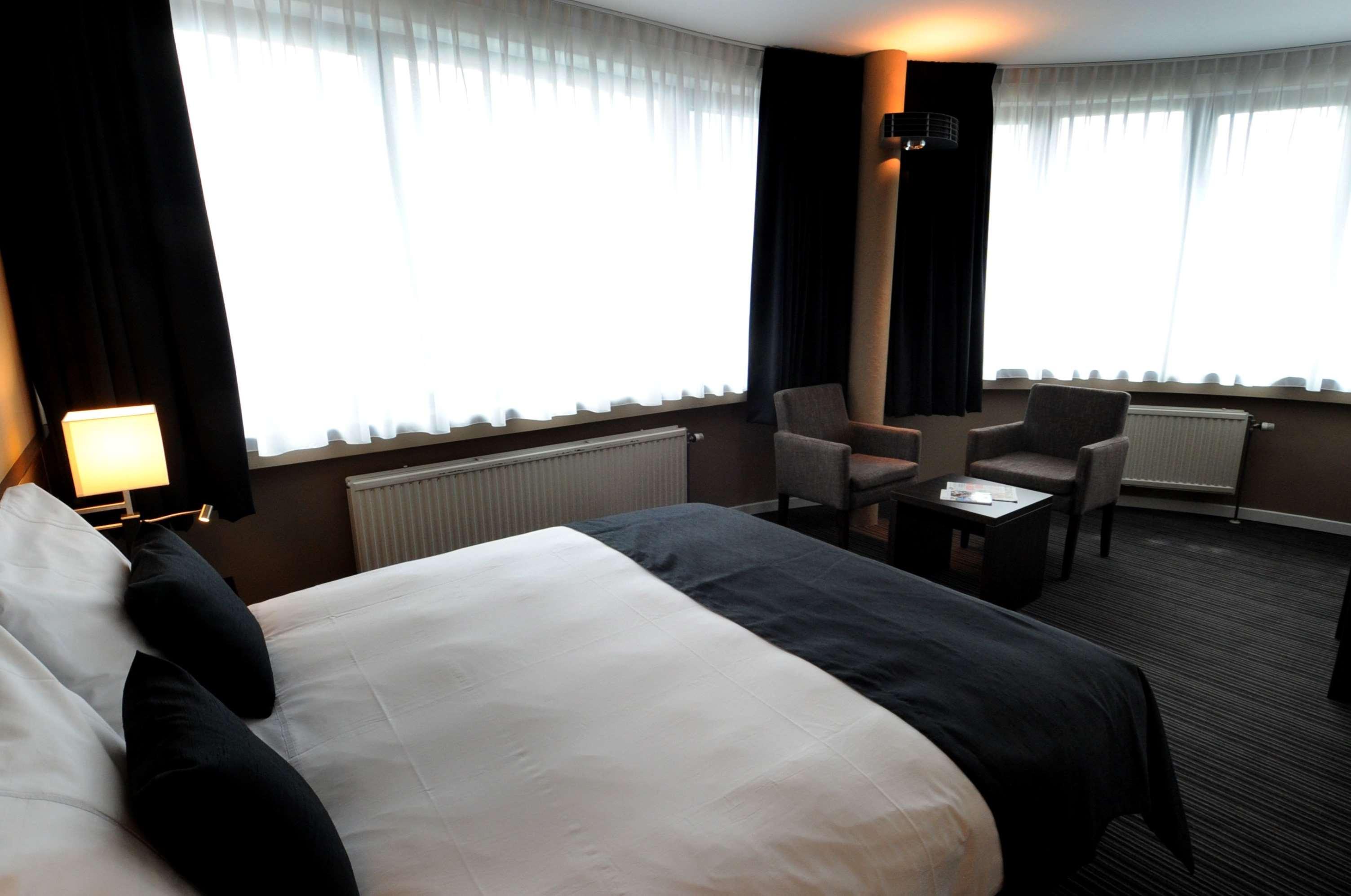 Hotel Docklands Antwerpen Exterior foto